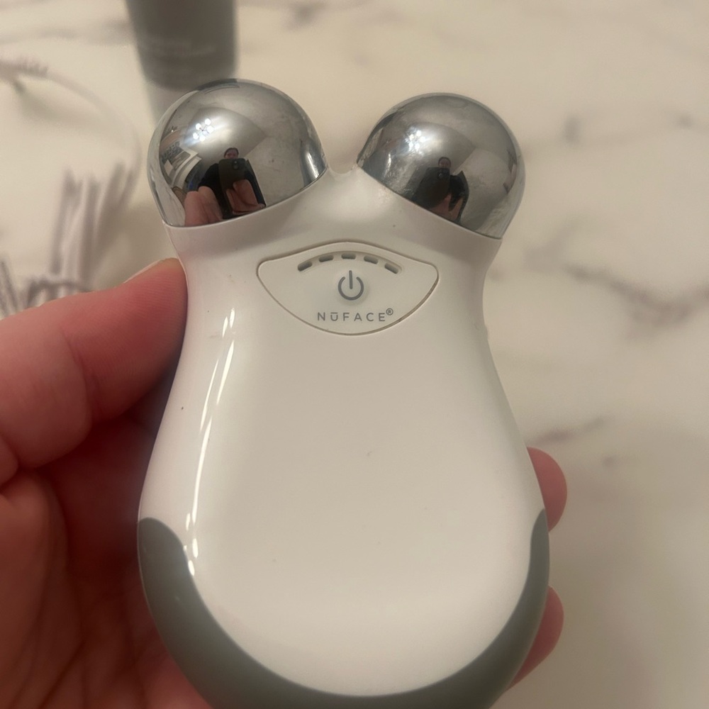 NuFace Mini